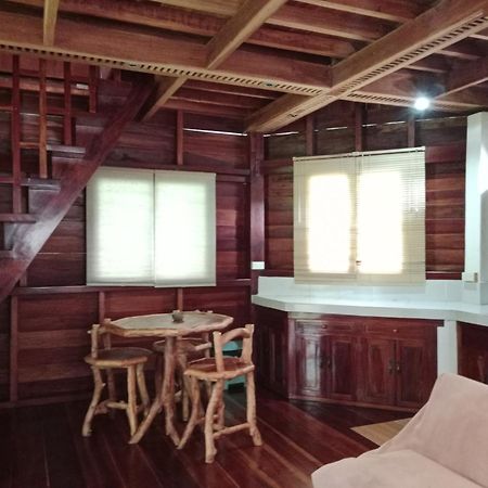 Pahiluna Guesthouse 팡라오 외부 사진
