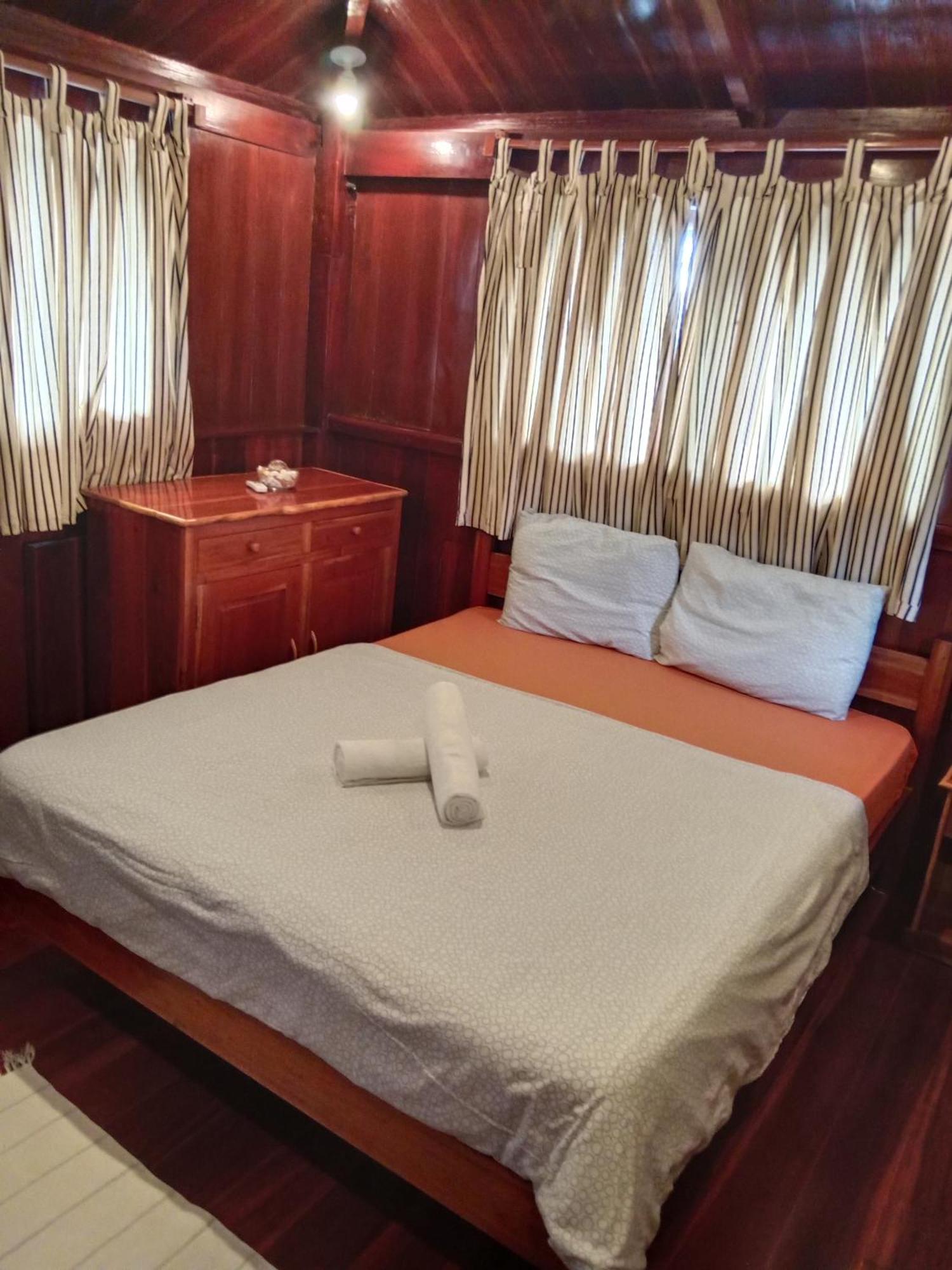 Pahiluna Guesthouse 팡라오 외부 사진