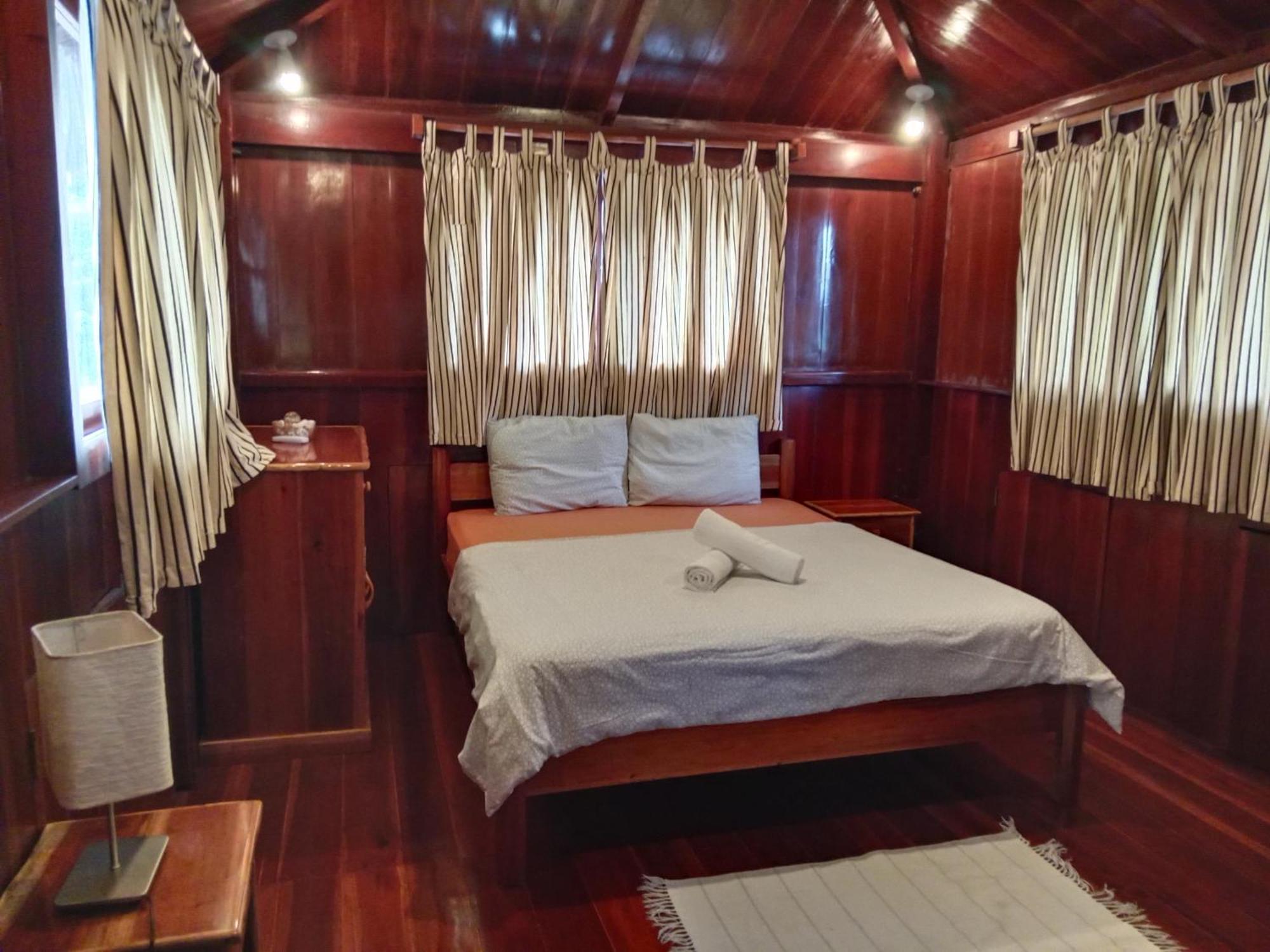 Pahiluna Guesthouse 팡라오 외부 사진